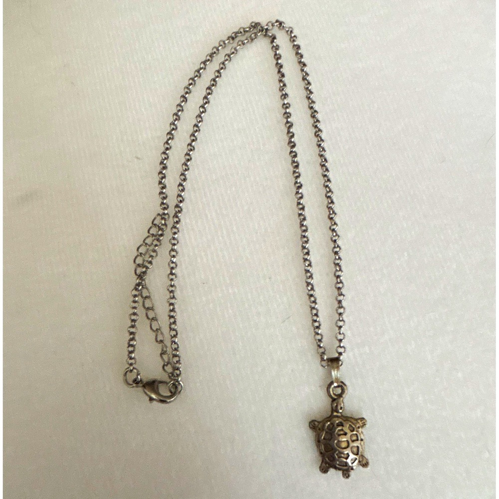 Silver Tone Turtle Pendant Necklace Adjustable Rolo Chain Sea Life Jewelry